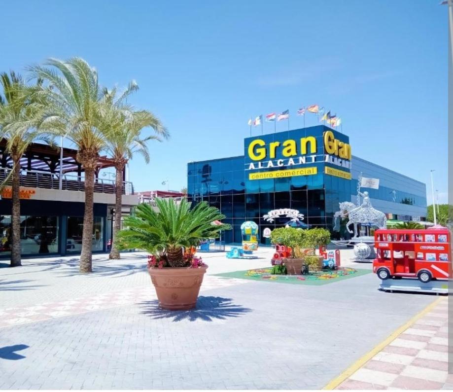 Bungalow Adaptado, Terraza Muy Grande Y Soleada. Gran Alacant Eksteriør billede