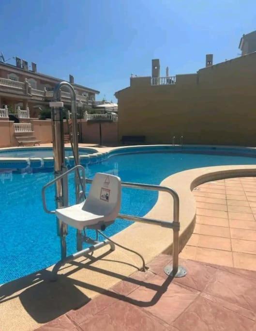 Bungalow Adaptado, Terraza Muy Grande Y Soleada. Gran Alacant Eksteriør billede