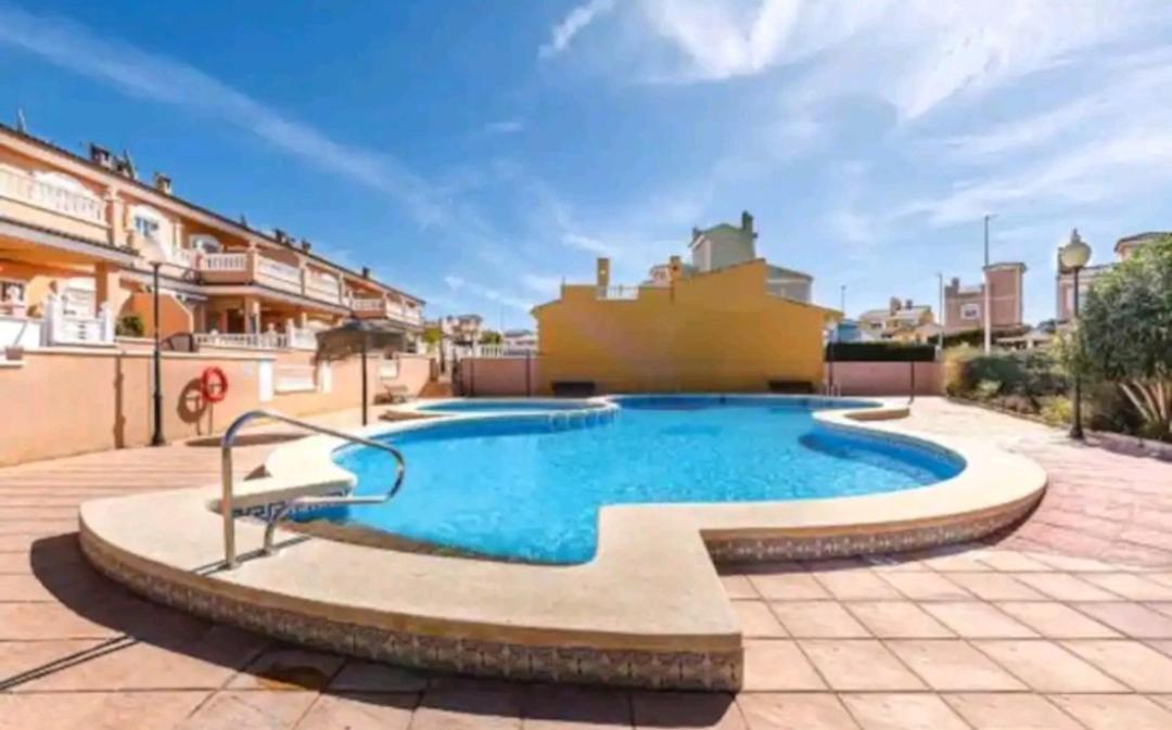 Bungalow Adaptado, Terraza Muy Grande Y Soleada. Gran Alacant Eksteriør billede
