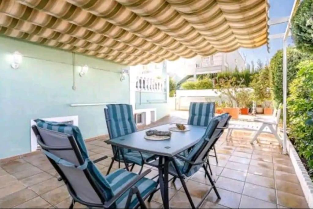 Bungalow Adaptado, Terraza Muy Grande Y Soleada. Gran Alacant Eksteriør billede